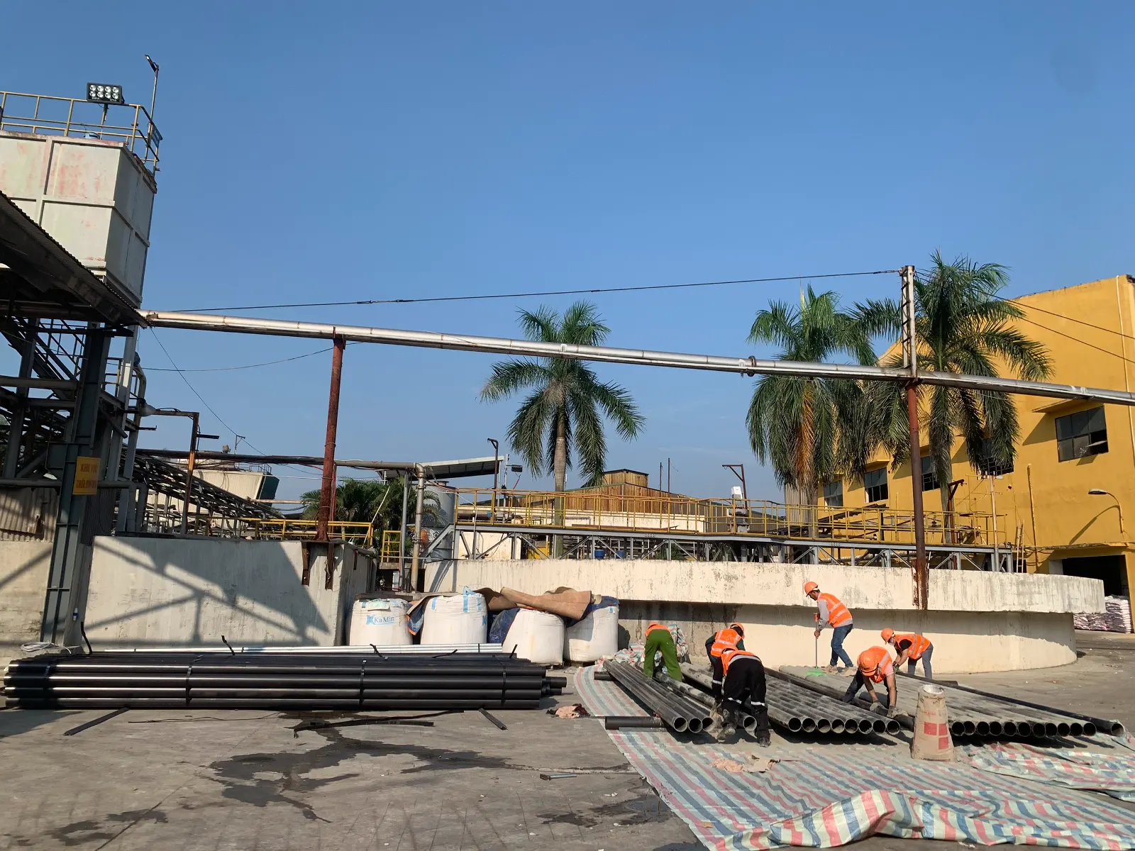 Nhà máy giấy Việt Trì