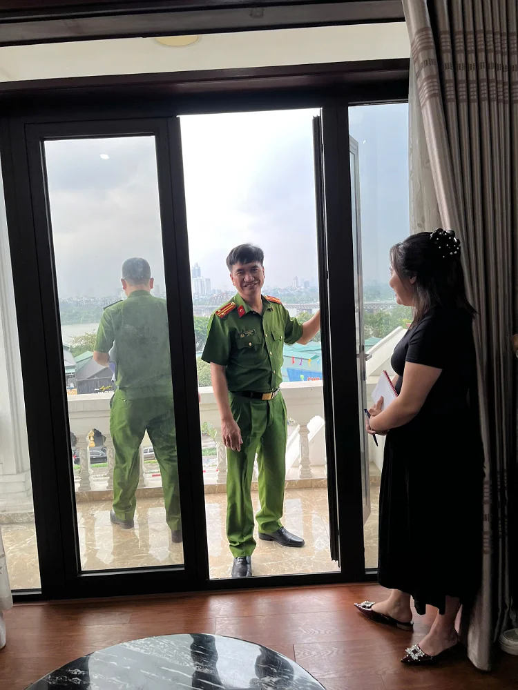 Khách sạn Sao Băng – Long Biên, Hà Nội