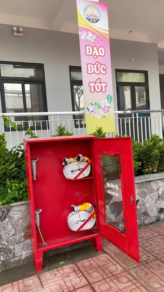 Trường tiểu học Hải Bối