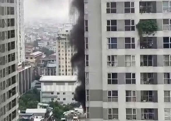 🆘🆘🆘 Kịp thời dập tắt ngay đám cháy tại chung cư 90 Nguyễn Tuân