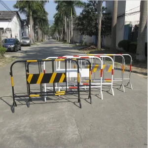Hàng rào di động thép không gỉ 1mx1m5
