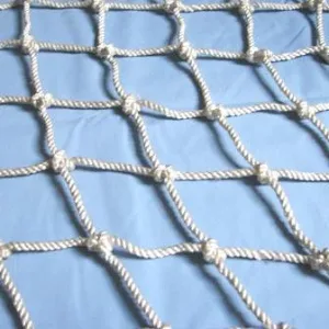 Lưới an toàn Việt Nam mắt 10x10cm đường kính sợi Φ8
