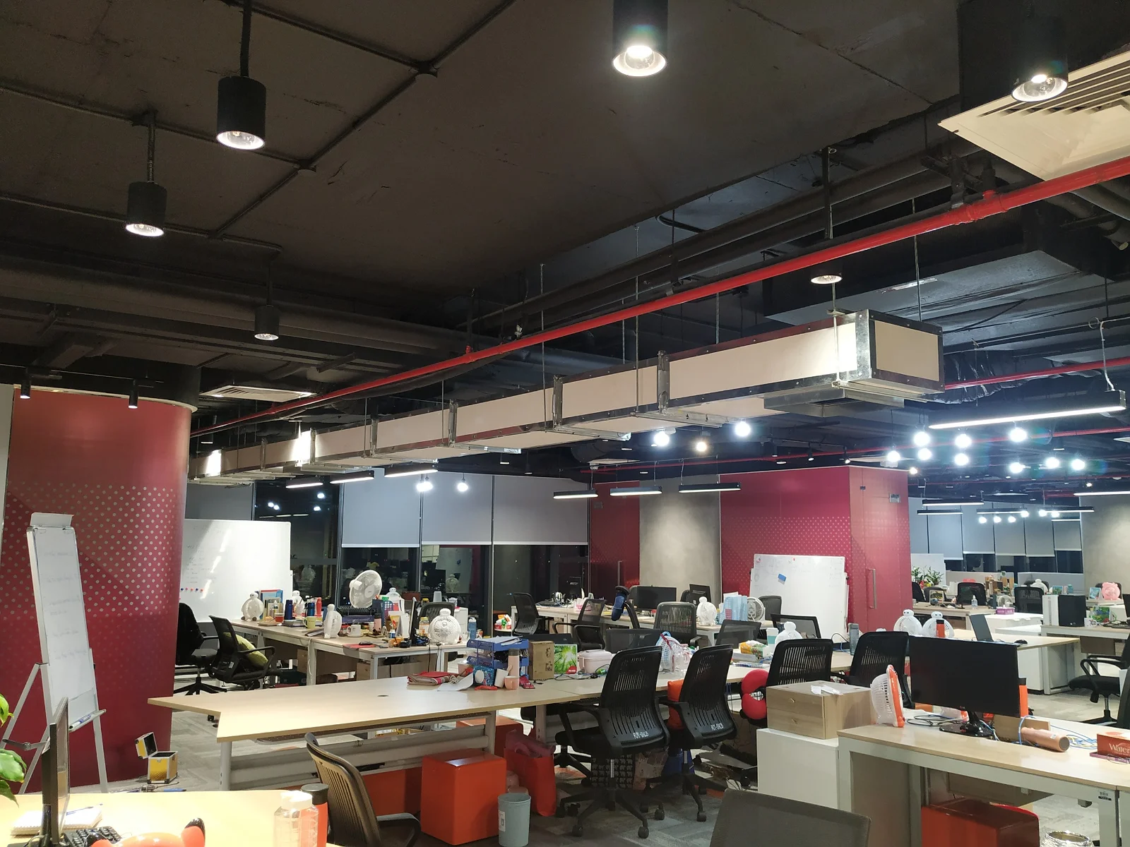 Hội sở ngân hàng MSB – Tòa nhà TNR 54A Nguyễn Chí Thanh, Hà Nội